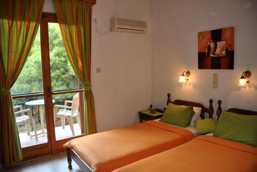 Artemis Rooms Agia Marina  ห้อง รูปภาพ